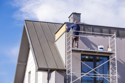 屋根板金の施工でガルバリウム鋼板を用いるメリットって？
